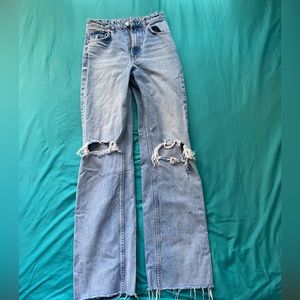 Zara Wide Leg Ripped Jeans Size 2